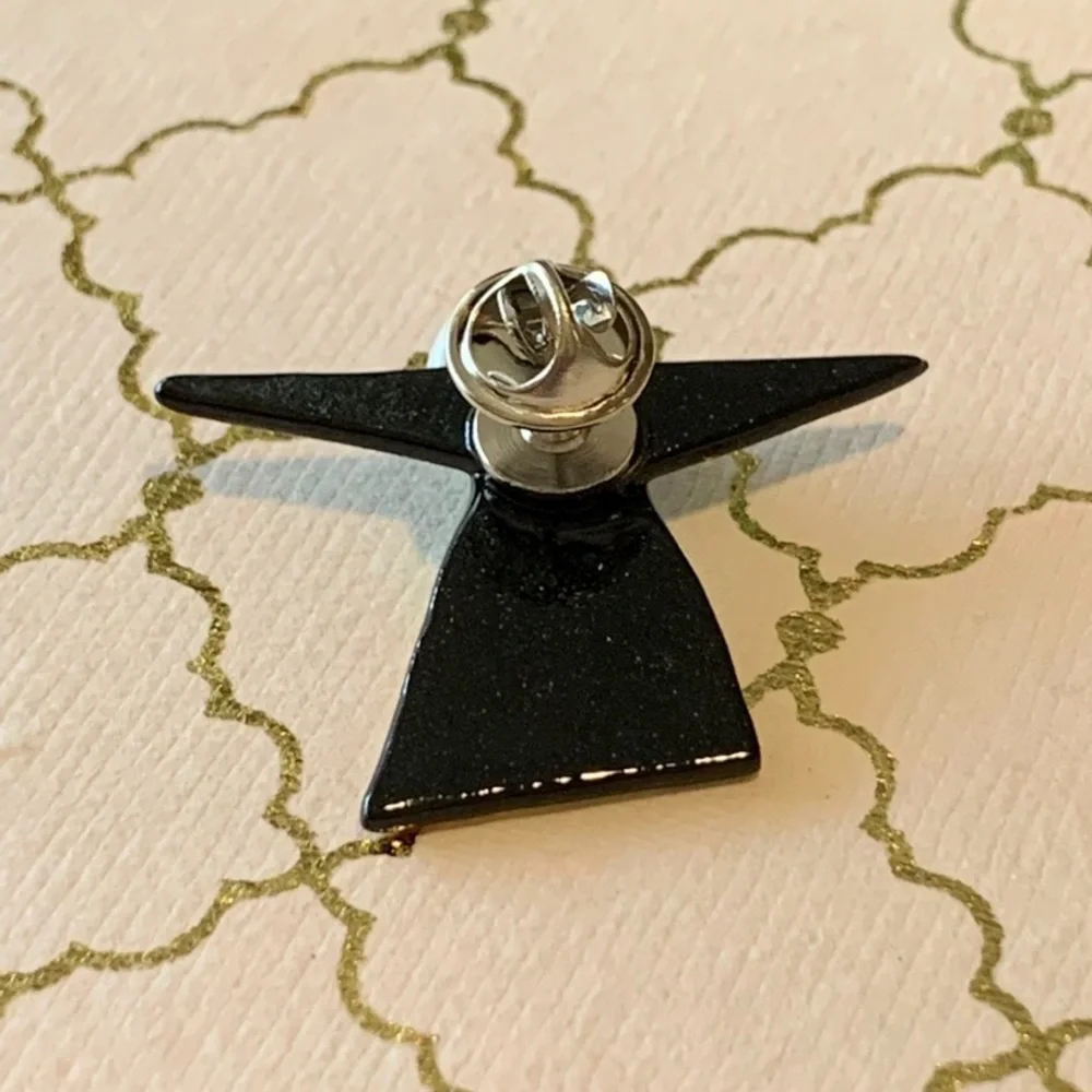 Pin - Picture 2 of 4